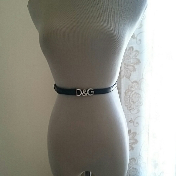 Dolce & Gabbana Accessories - Firm Price VINTAGE D&G thin leather waist belt
